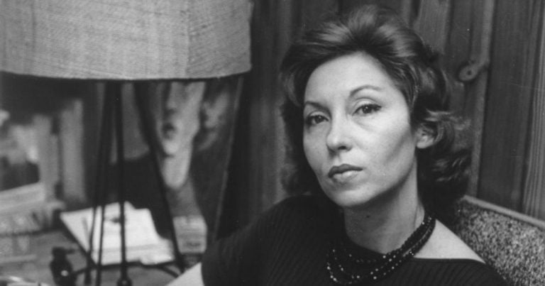 Apa vie. Ora stelei – Brazilia feminitatii suprarealiste