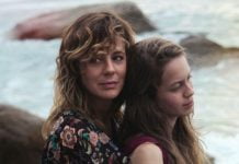 April’s Daughter – Mama seducatoare ia tot